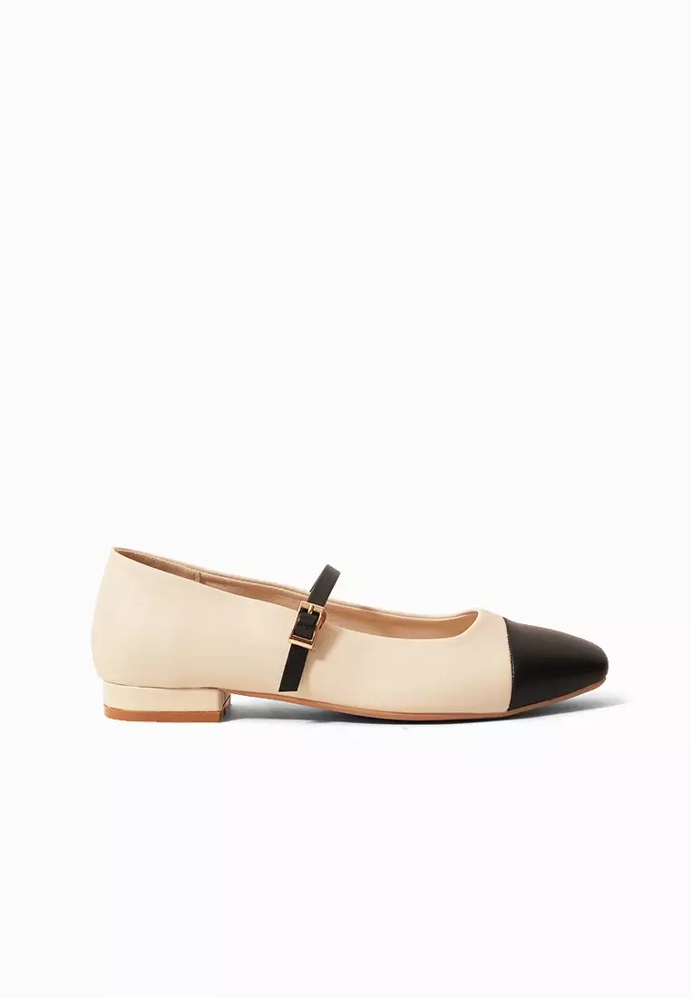 Discount on CLN  shoes - SKU: Nika Mary Janes