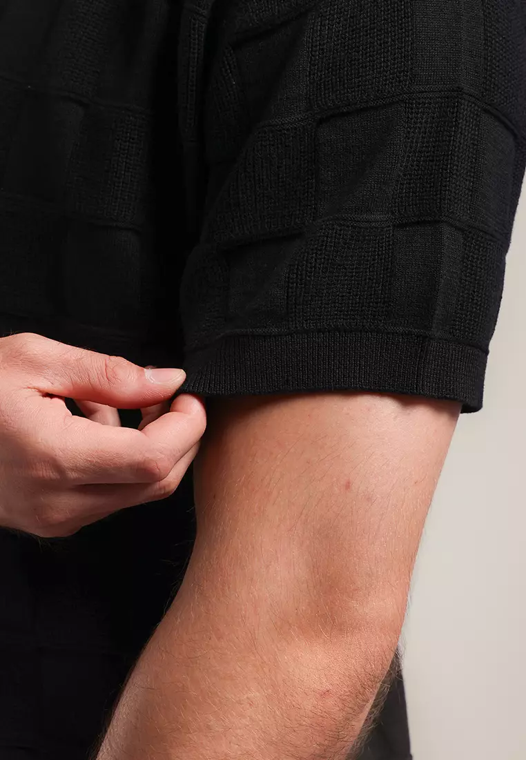 MOC - Kaos Polo Polos Pria Lengan Pendek Harold - Black