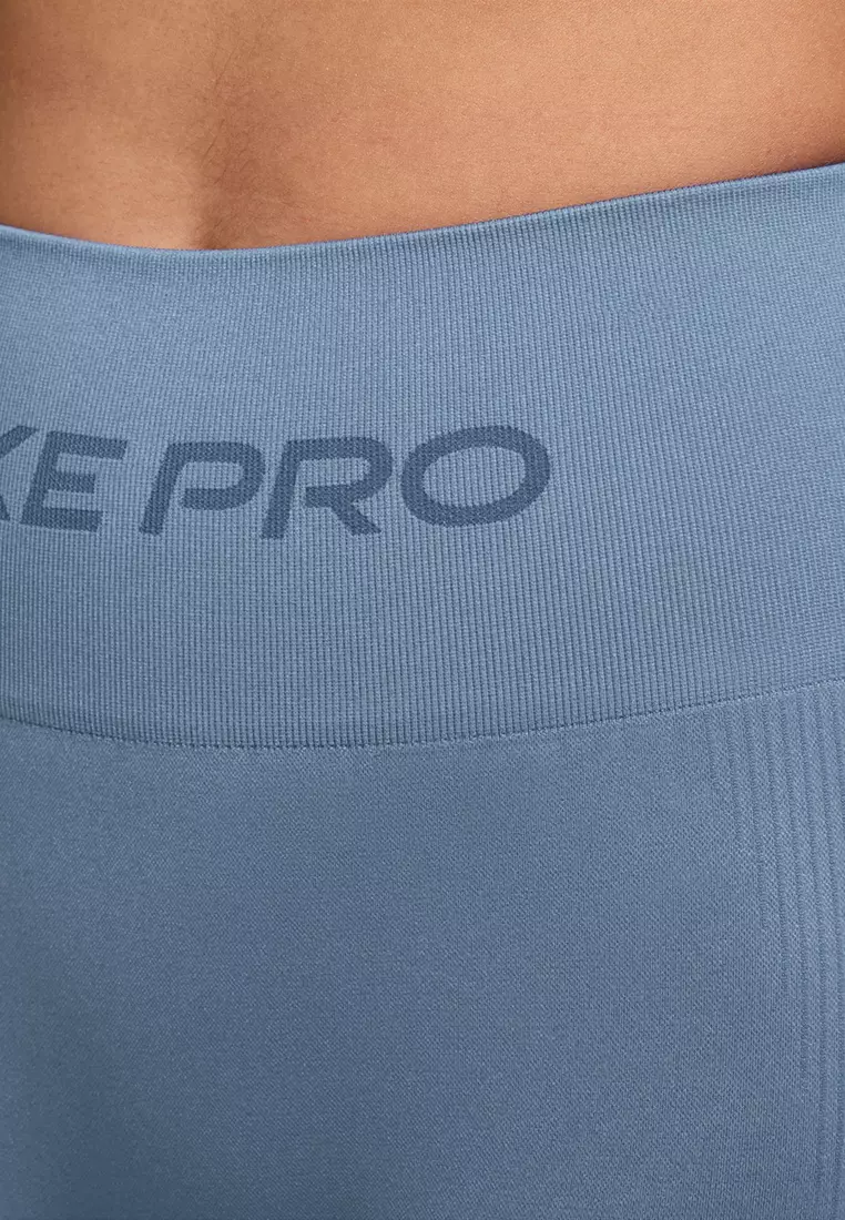 Pro Seamless Women's Dri-FIT High-Waisted 12.5cm (approx.) Biker Shorts