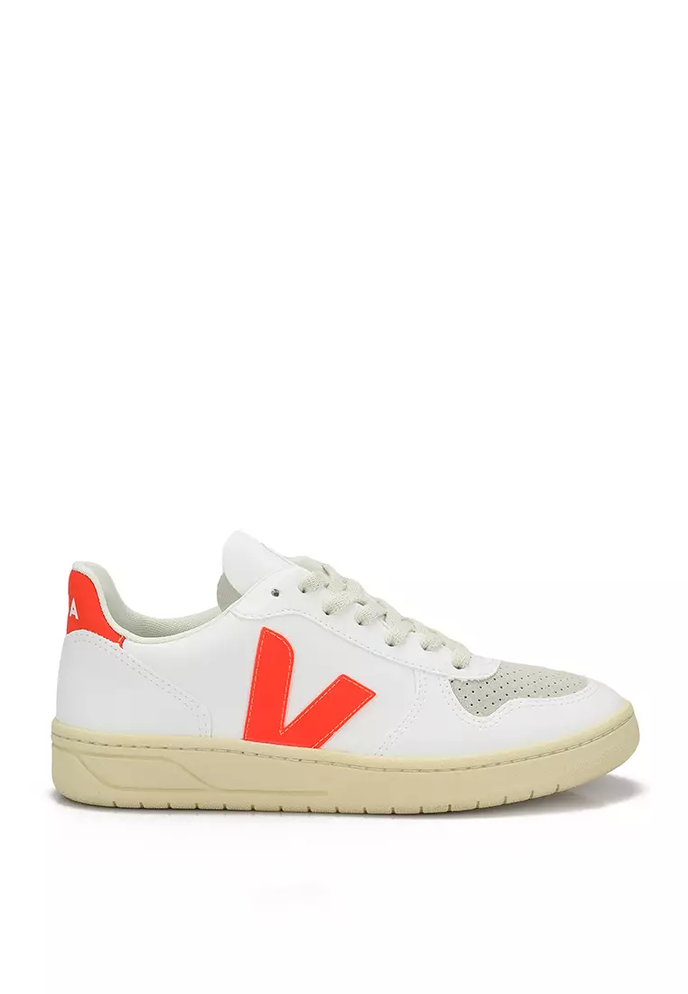Veja clearance v10 sale