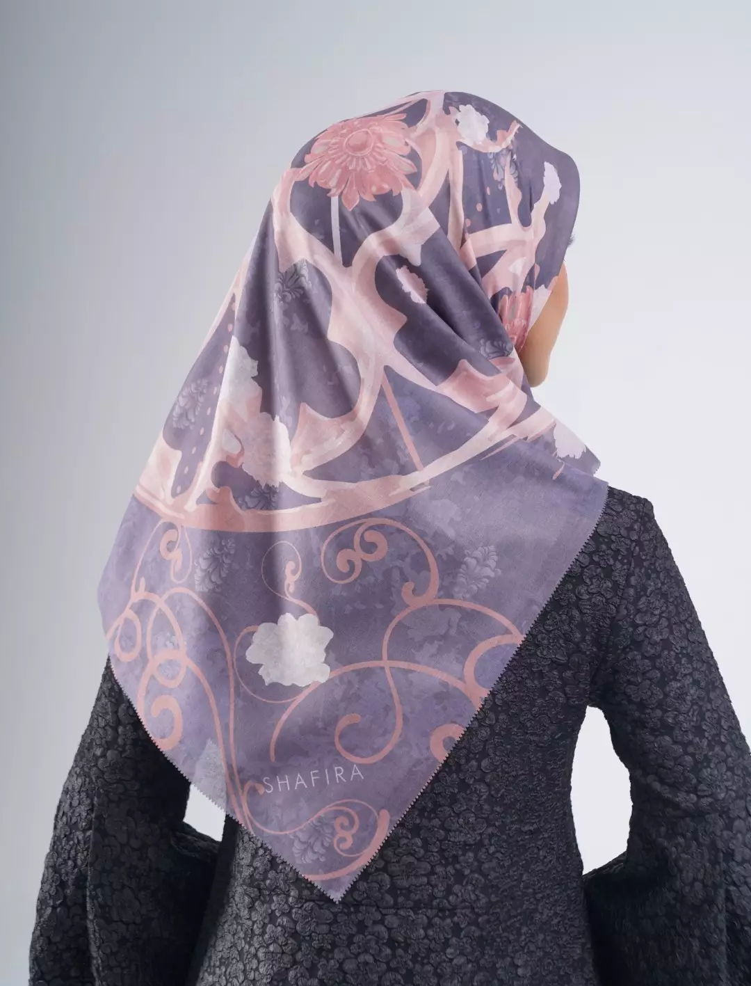 Florentine Printed Scarf State Grey | Hijab Kerudung Segi Empat Motif