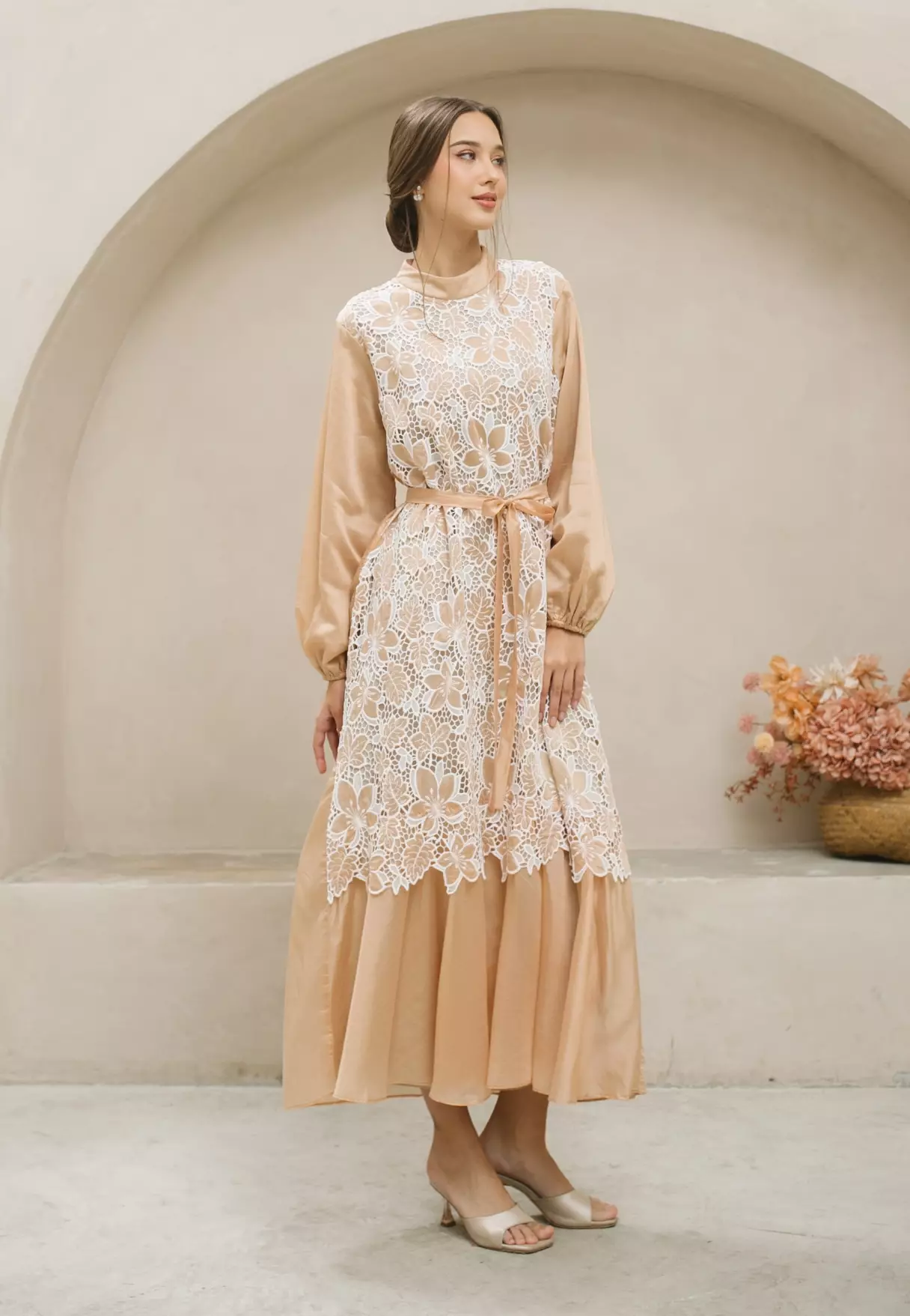Caroline Dress - Peach