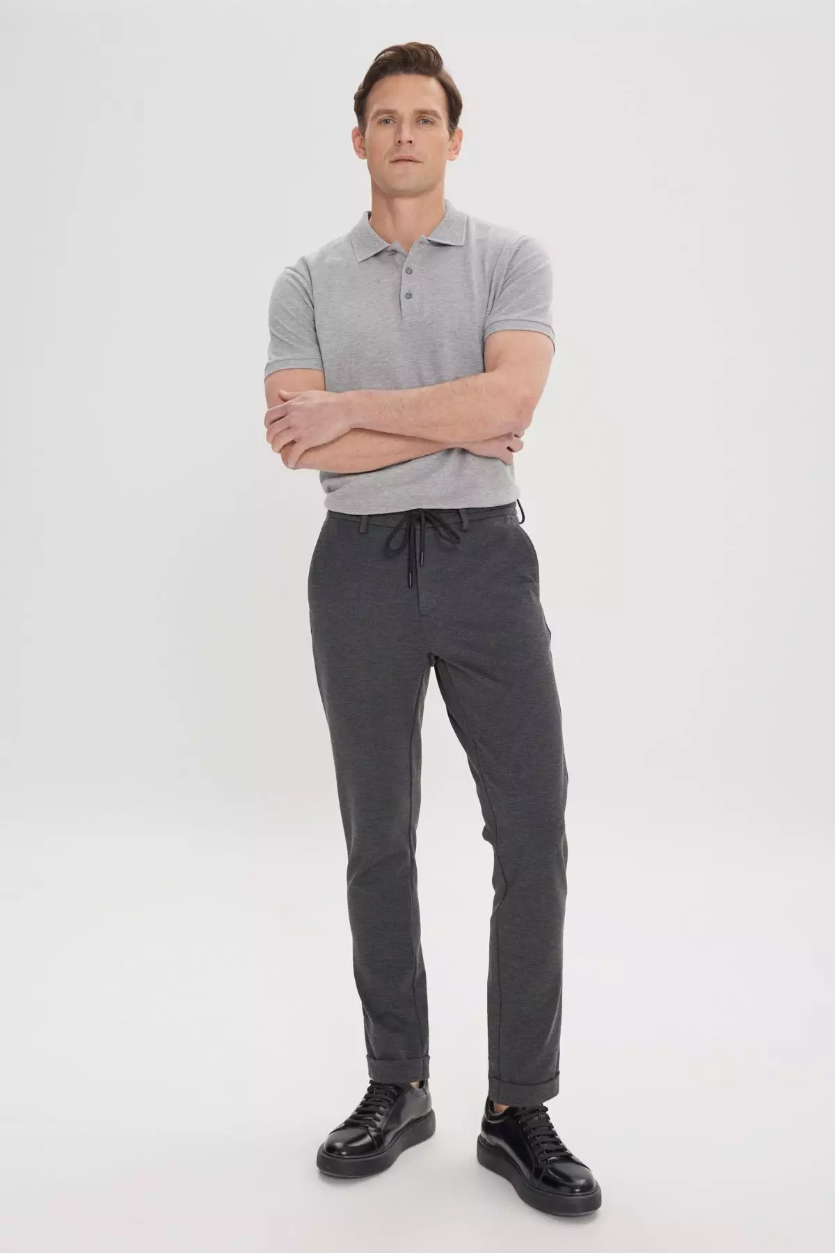 Slim Fit Drawstring Trousers