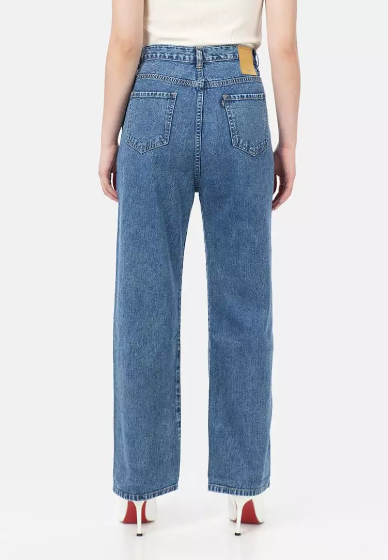 Basic Straight Jeans in Blue