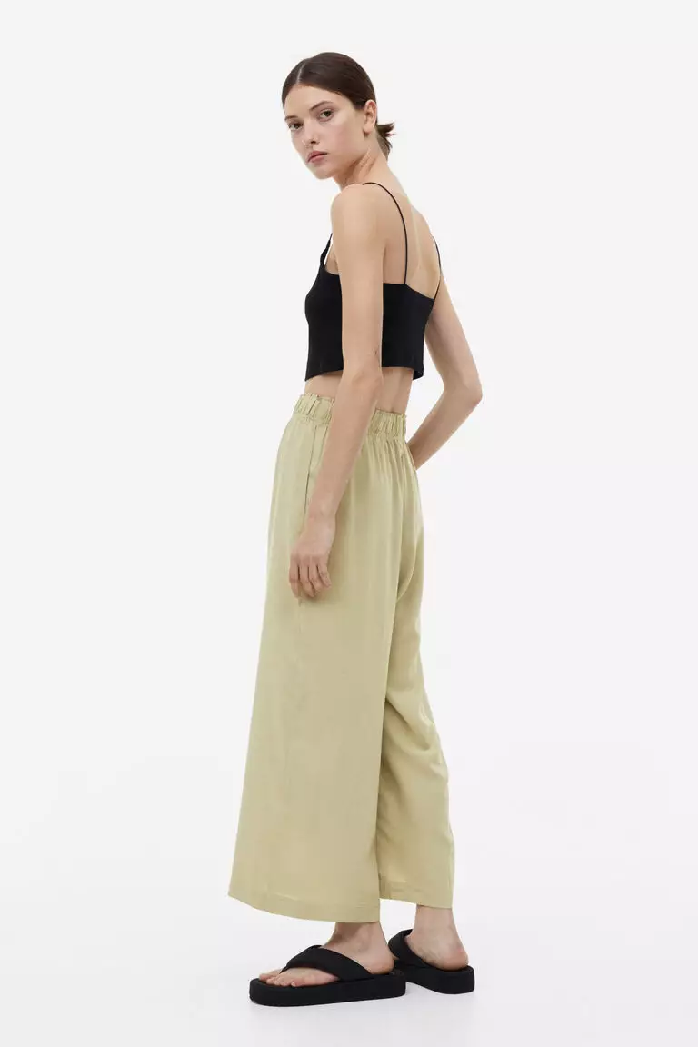 H&m cropped pull on on sale trousers