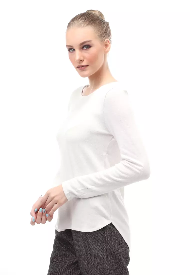 Kinsey Kaos Long Sleeves Atasan Wanita Motif Solid Relaxed Fit - Ivory