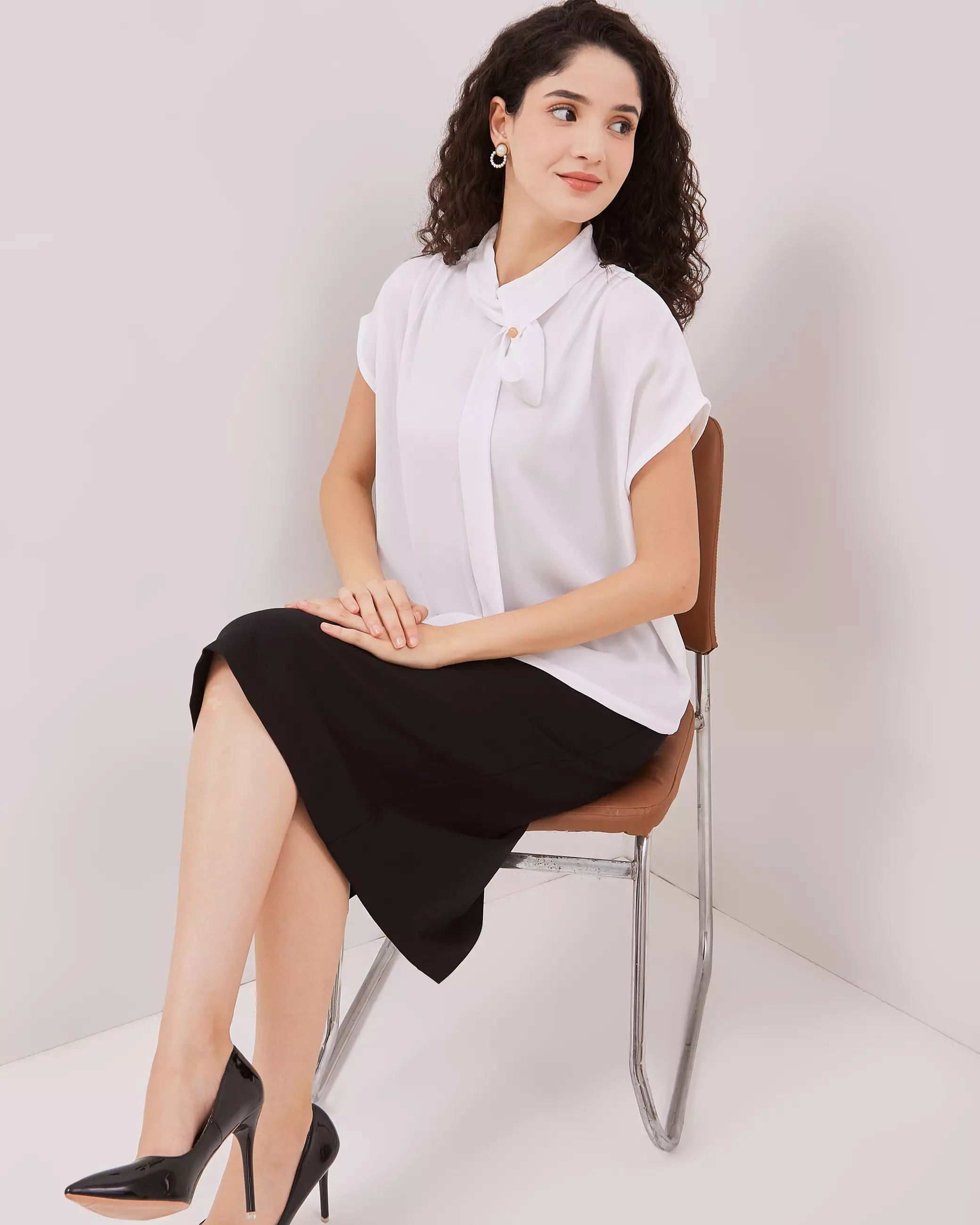 Urban Exchange Savana White Blouse - Atasan Blouse Formal Warna White