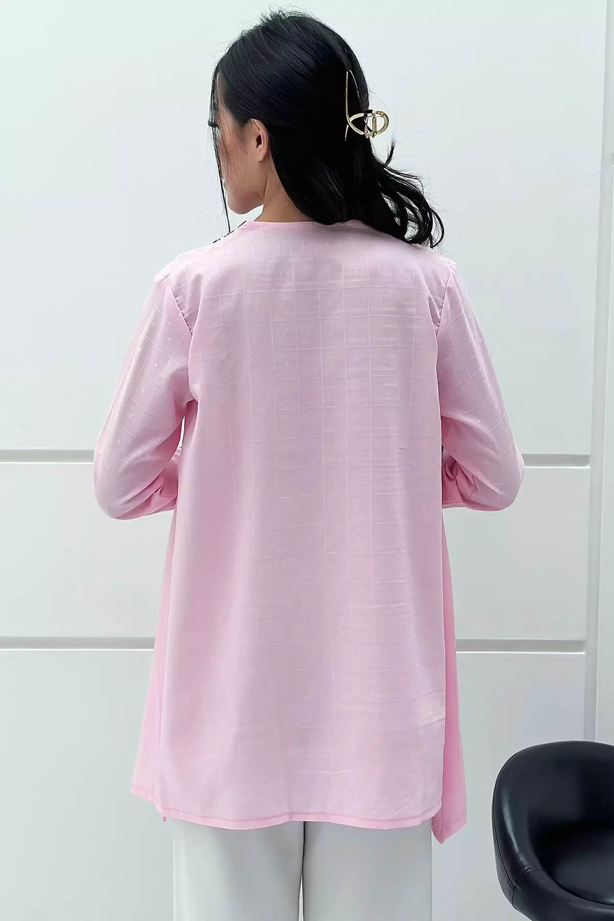 Batari Batik Pink Kebaya Asimetris