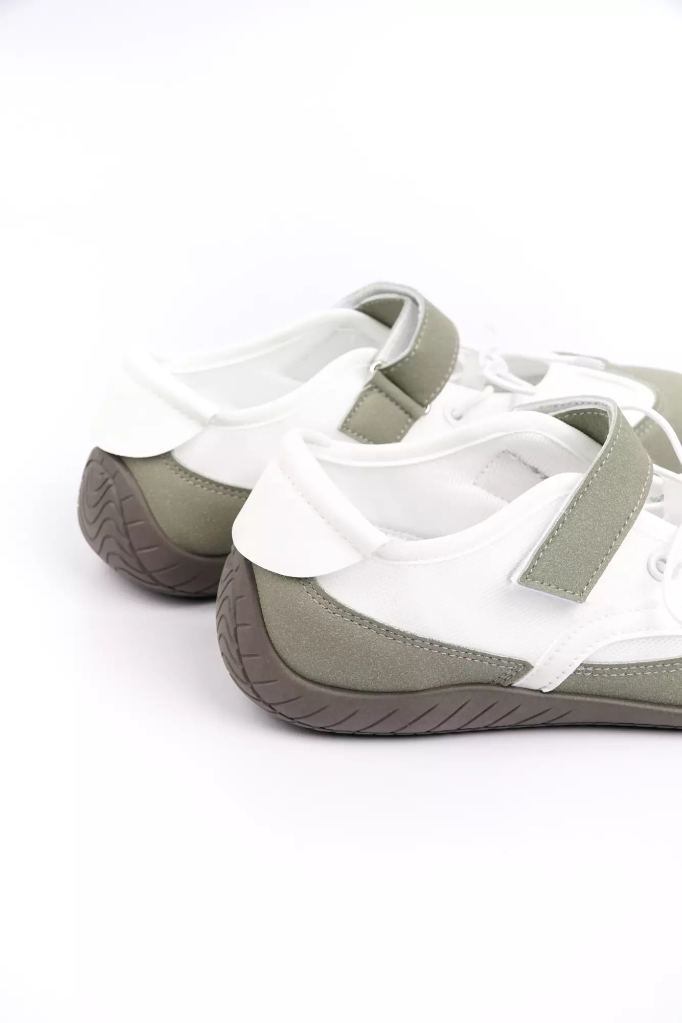 Blow Miu Sneakers Sneakerina Wanita WCBL 0005