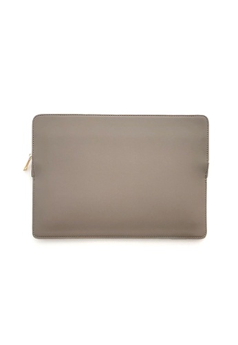 burberry pebbled leather tote