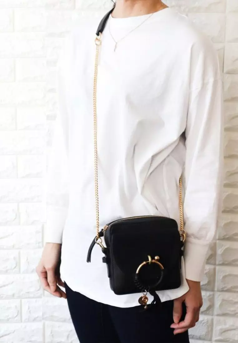 Joan Camera Bag in Black