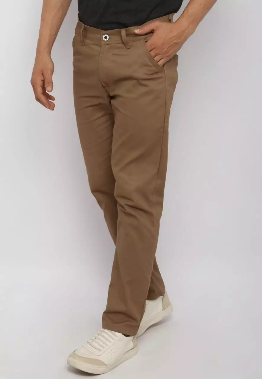 Celana Pria Panjang Chinos Coklat Slimfit
