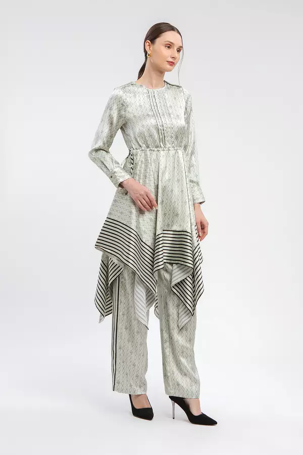 MINIMAL - Saera - Tunik Asimetris Satin Motif Geometris -Grey Warna Beige