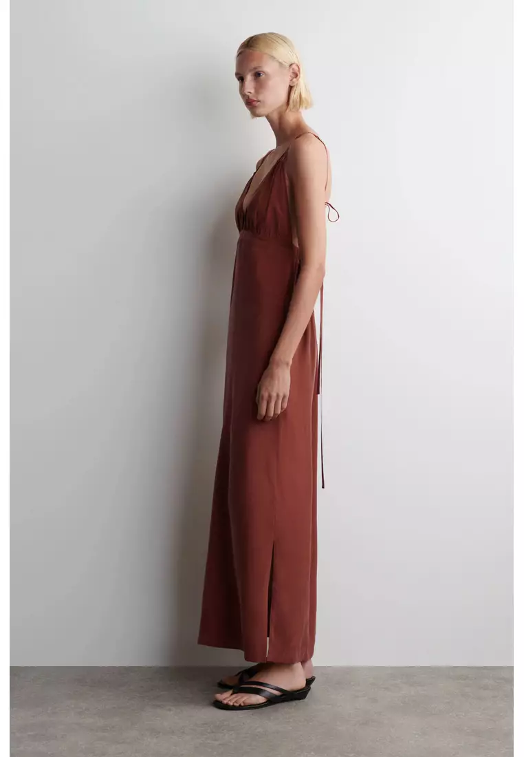 GATHERED V-NECK MAXI DRESS