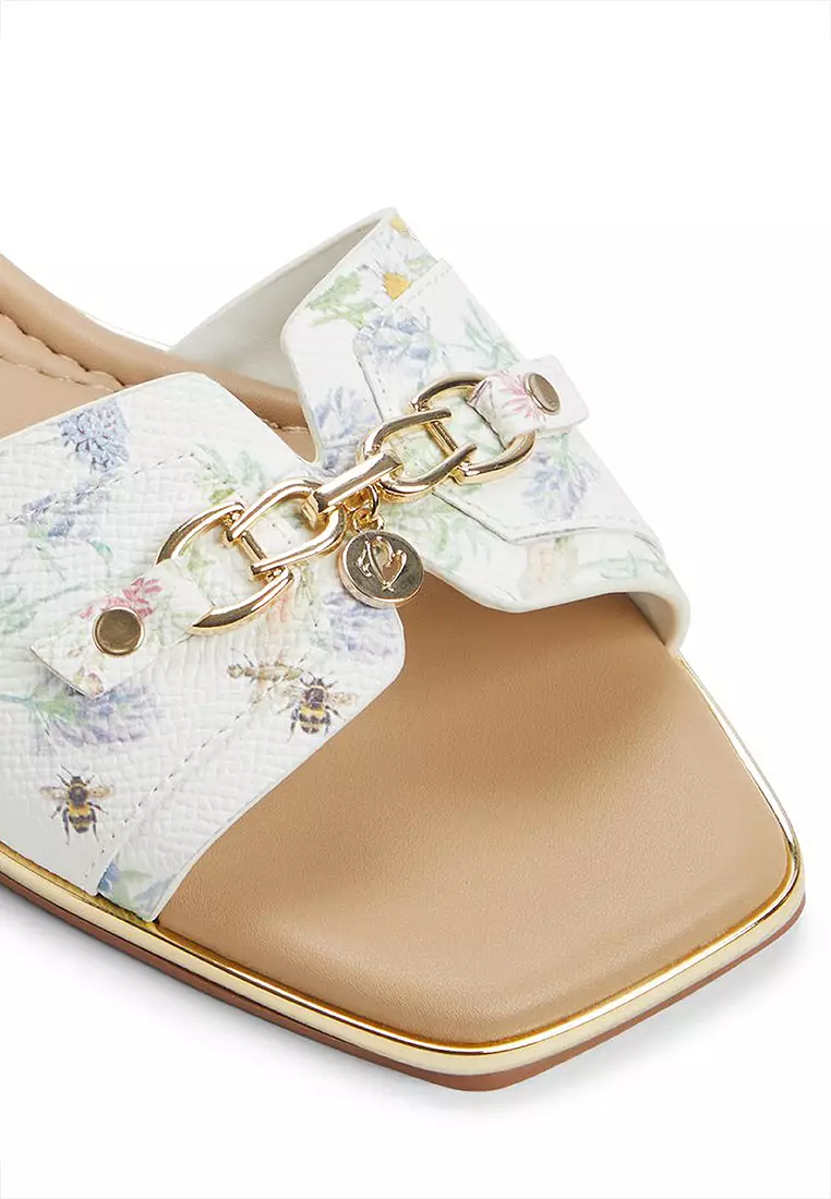 Alamassi Slip On Sandals