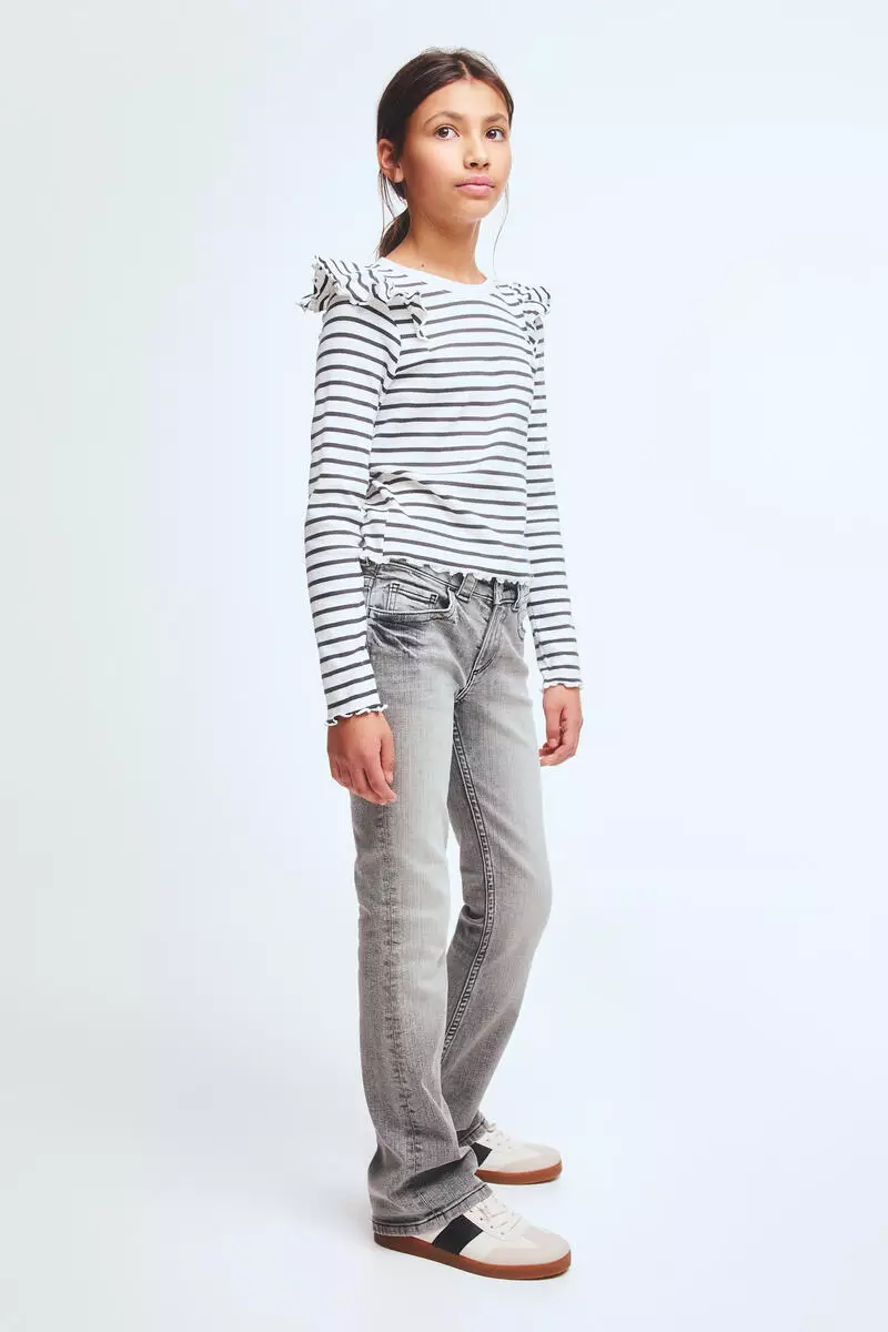 Bootcut Leg Low Jeans