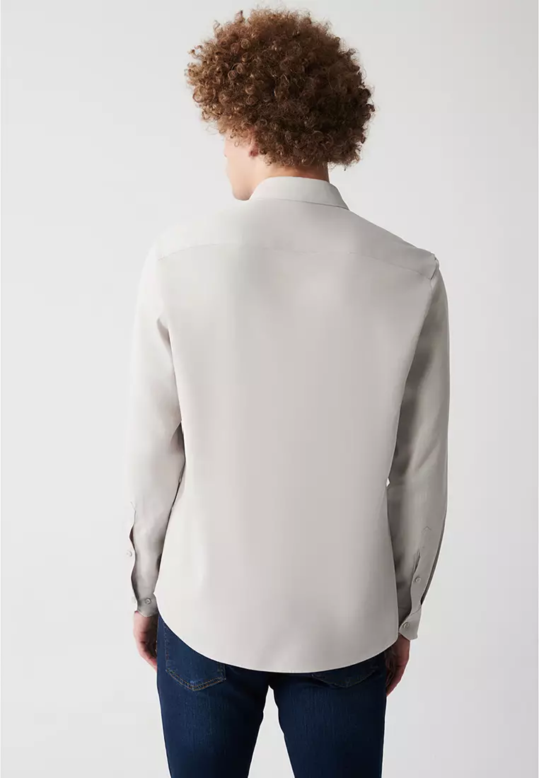 Long Sleeves Collared Shirt