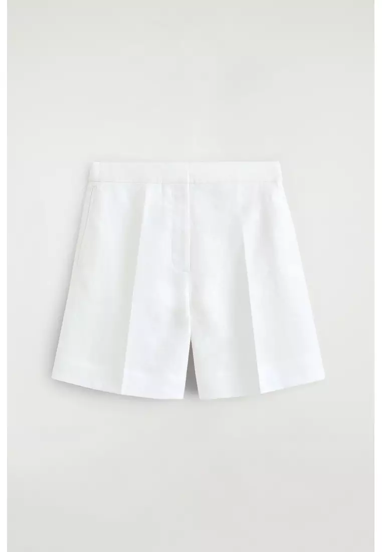 TAILORED ELASTICATED LINEN SHORTS
