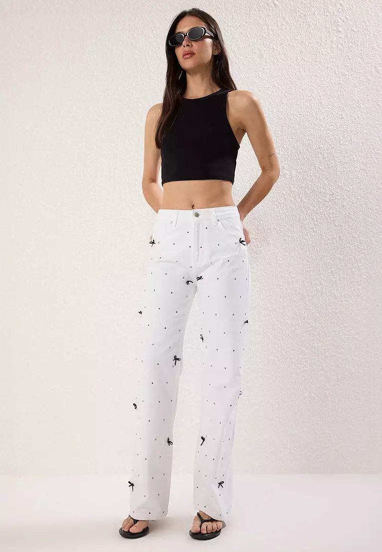 White Ribbon/Bow Detailed Stoned Normal Waist Wide Leg Jeans Twoss25Je00234
