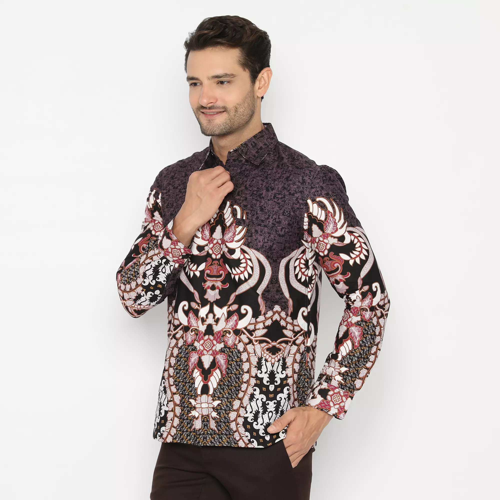 Platini Kemeja Batik Pria Lengan Panjang Katun Coklat 36016