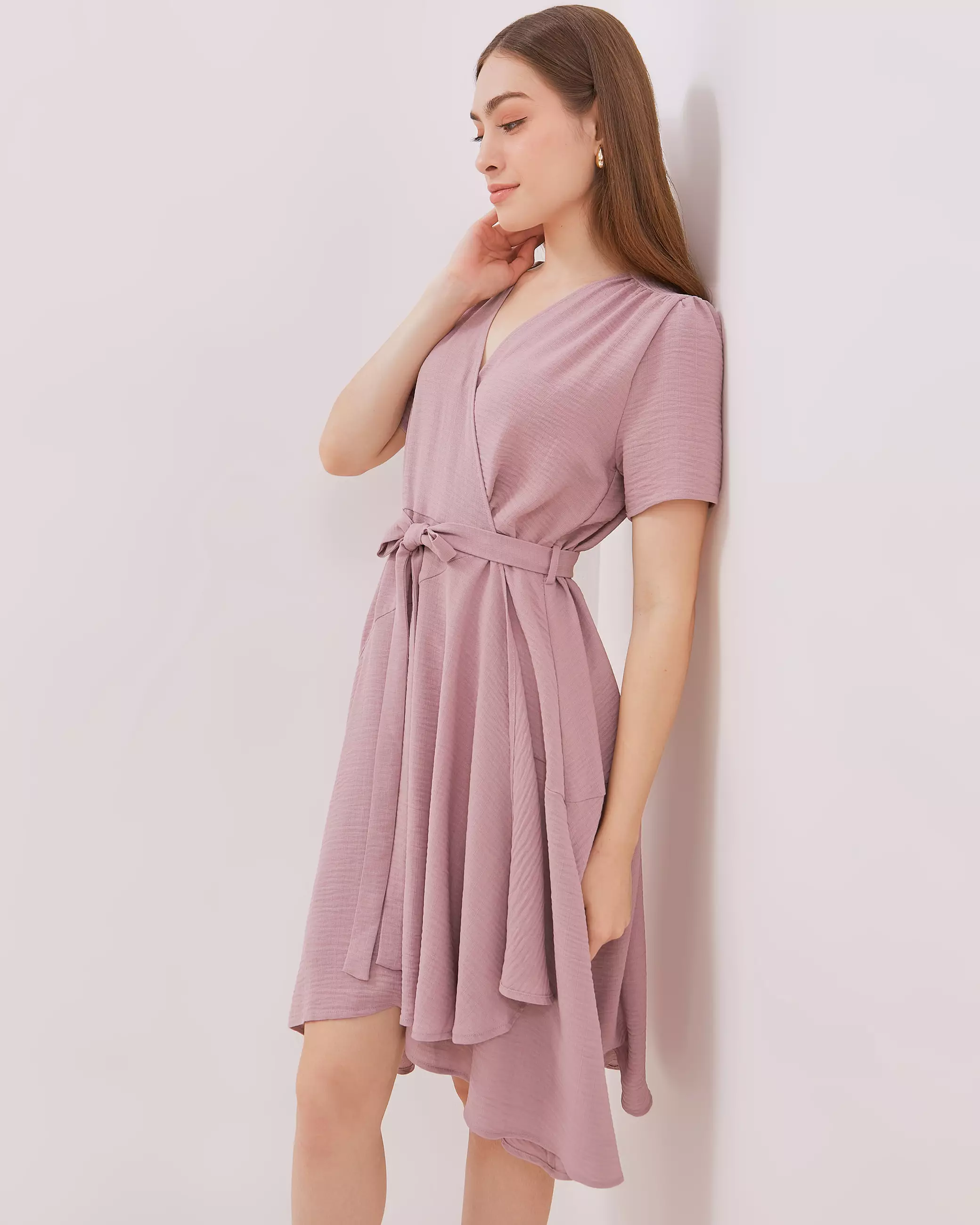 Urban Exchange Gaia Pink Mini Dress - Gaun Pesta Mini Dress V-Neck Lengan Pendek Warna Pink