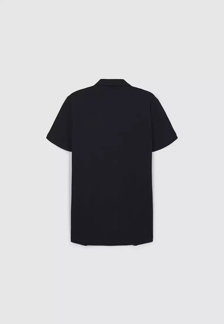 Man Short-Sleeved T-Shirt