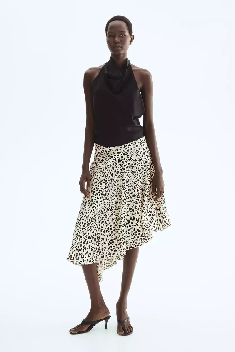 Asymmetric viscose skirt