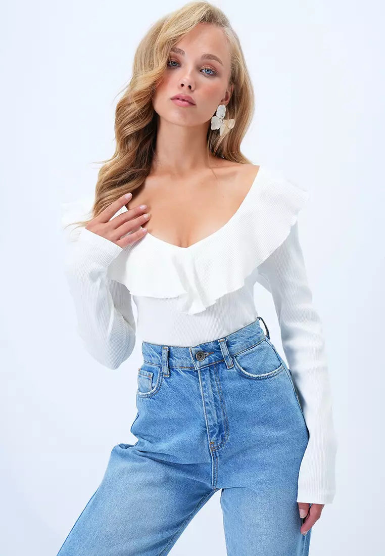 Flounce Ruffle Knitted Blouse