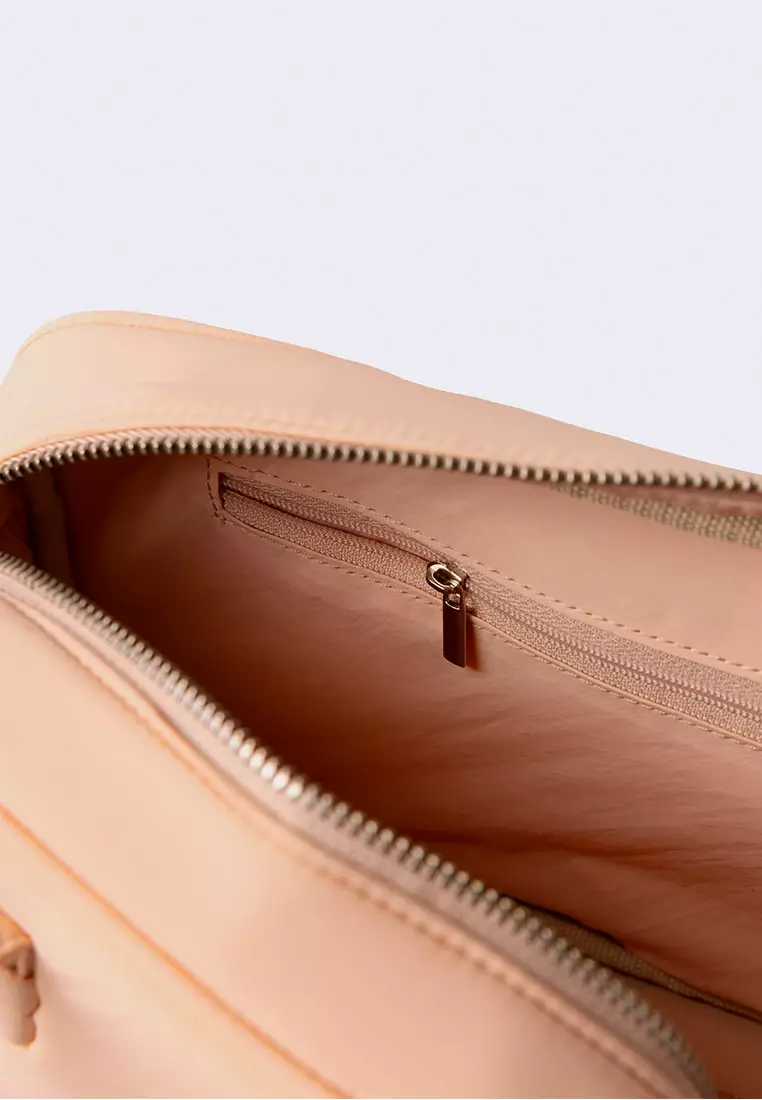 Ria Miranda Salmon Pink Duna Nylon Bag