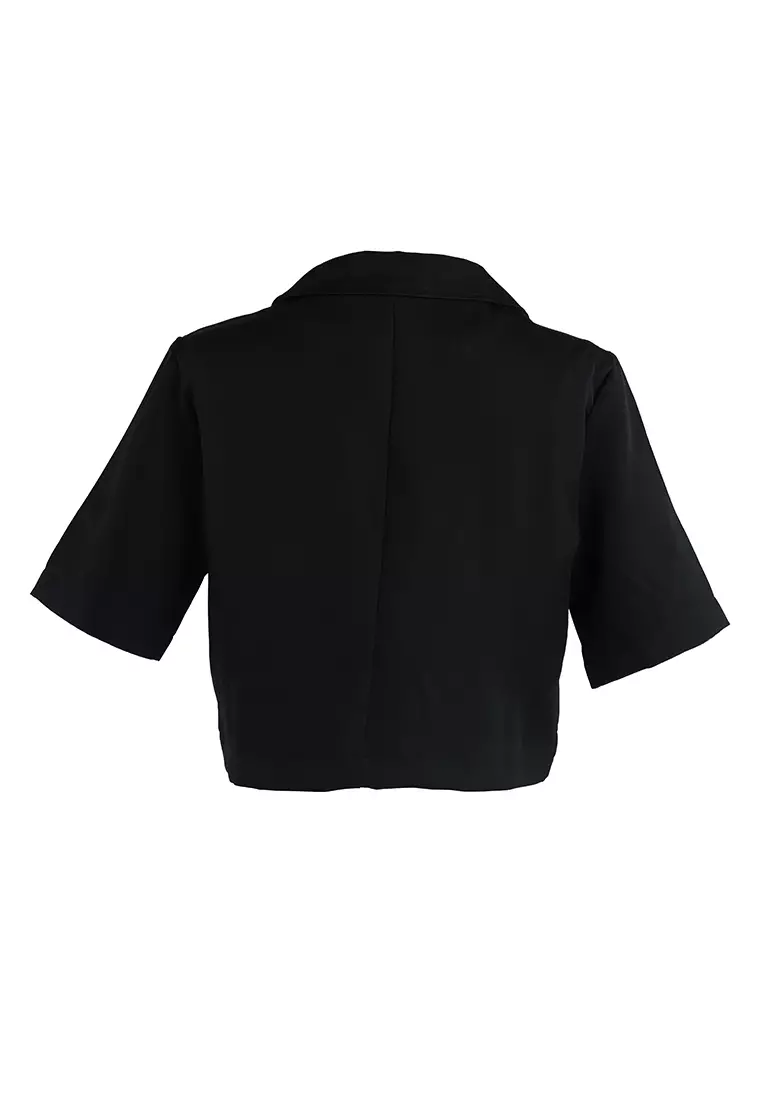 Short cropped outlet black jacket