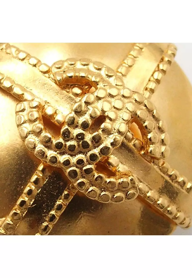 Pre-Loved Chanel Cc Gold Plated Round Clip On Earrings