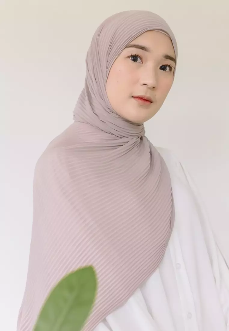 Bawal Pleats Shawl Baby Nude