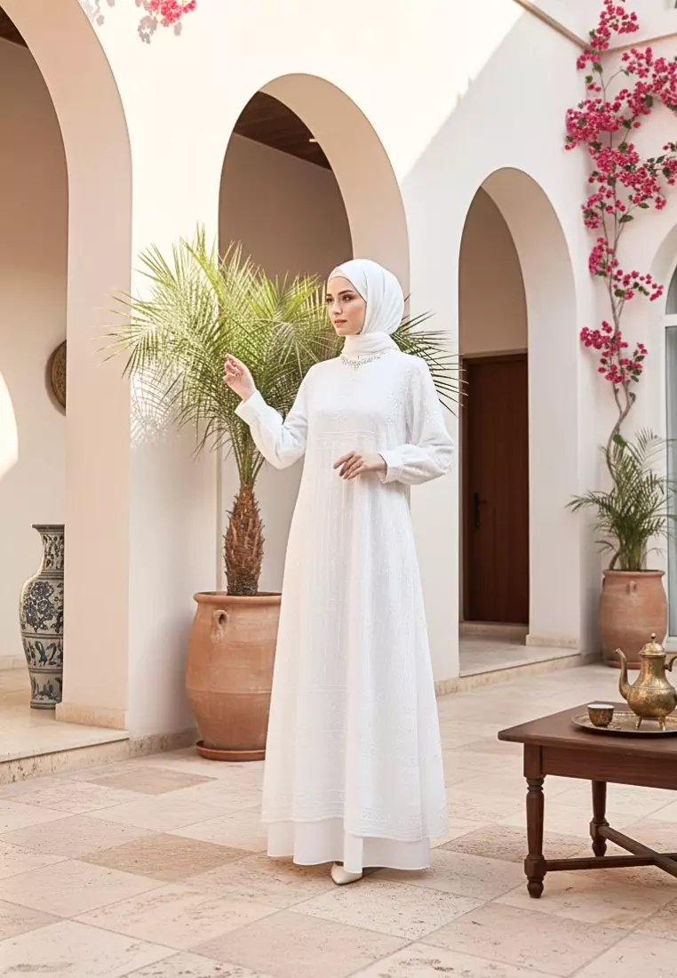 Gamis Muslimah Putih Elegan Model Long Dress Premium – Baju Lebaran Wanita Terbaru Nyaman, Anggun & Mewah Dipakai By Brilliant Girl Warna PUTIH