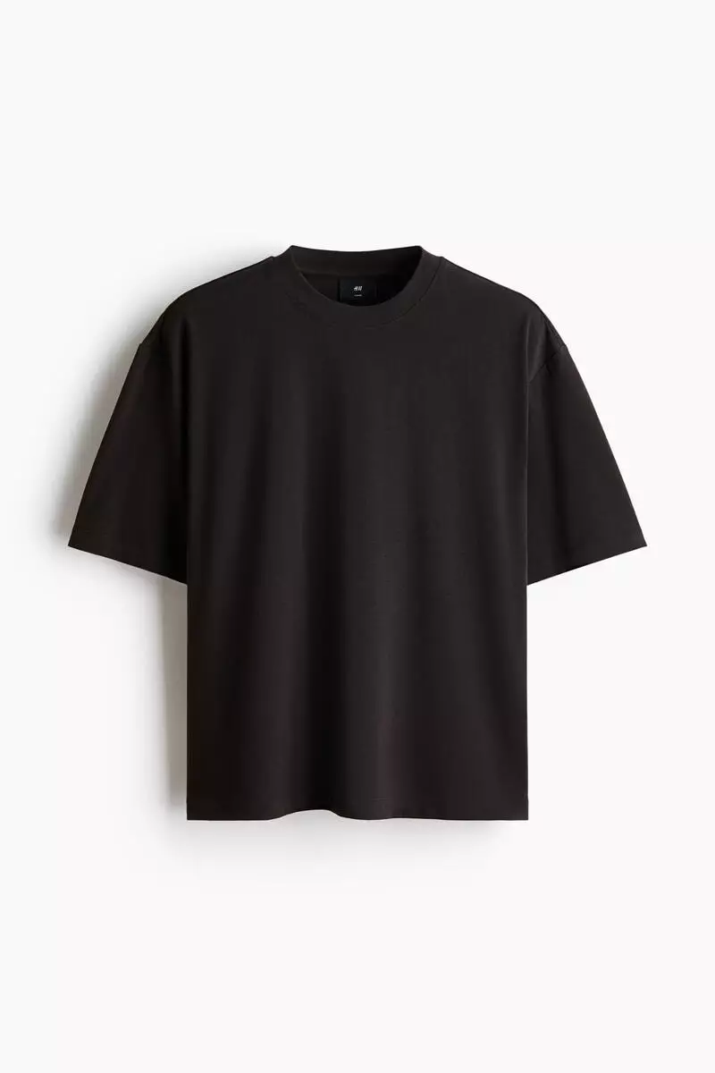 Loose Fit Boxy-style T-shirt