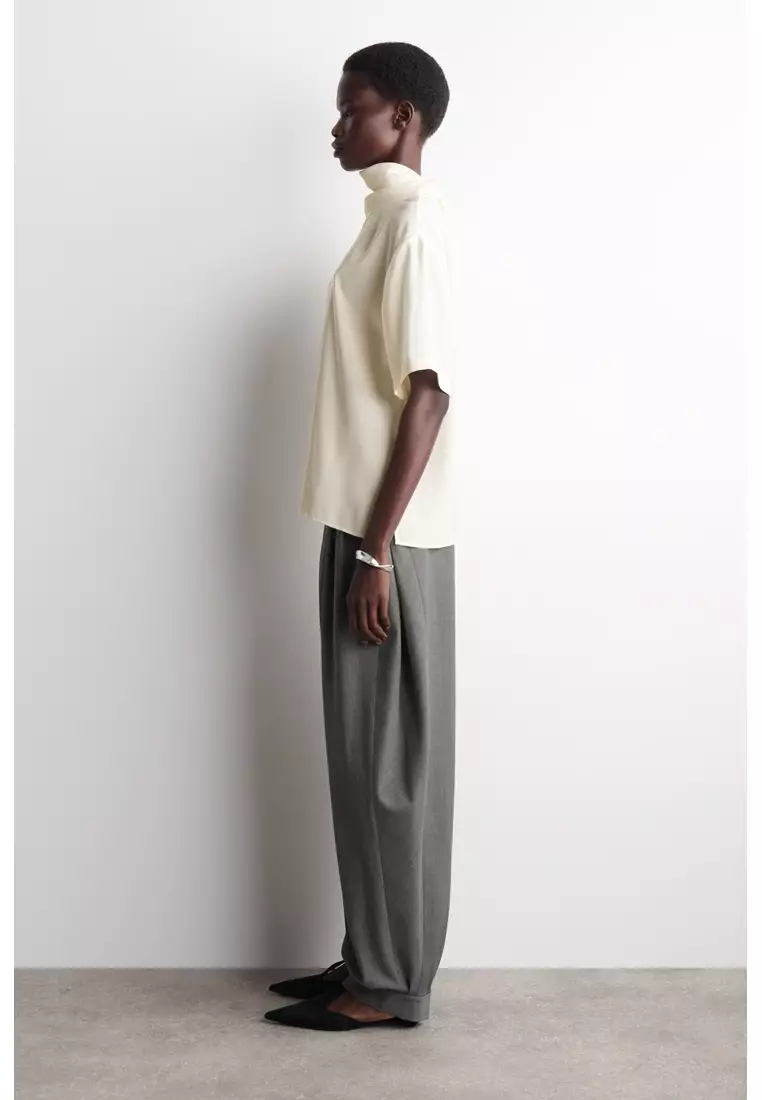 DRAPED SCARF-DETAIL TOP