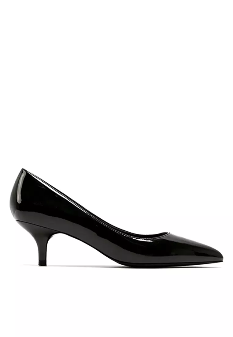 Discount on Twenty Eight Shoes  shoes - SKU: 5cm Faux Patent Leather Pointed Mid Heel Shoes Hzl0066
