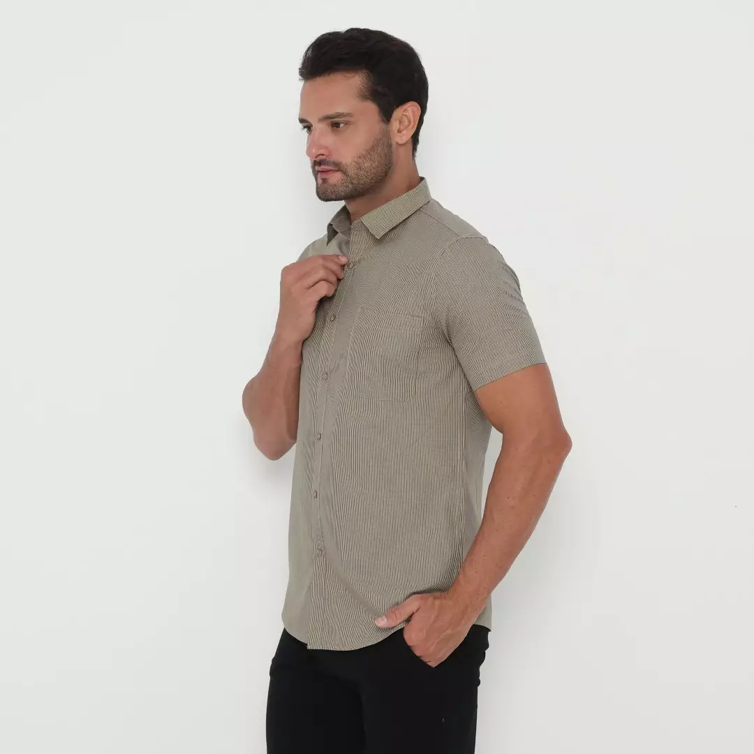 Jobb Yorke Kemeja Pria Lengan Pendek Slim Fit Khaki Colour Khaki