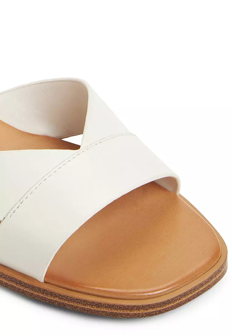 【ALDO】 ★ フラット スライド サンダル ★ CARIA ★ WHITE 網上選購ALDO Caria Sandals 2025 系列| ZALORA香港