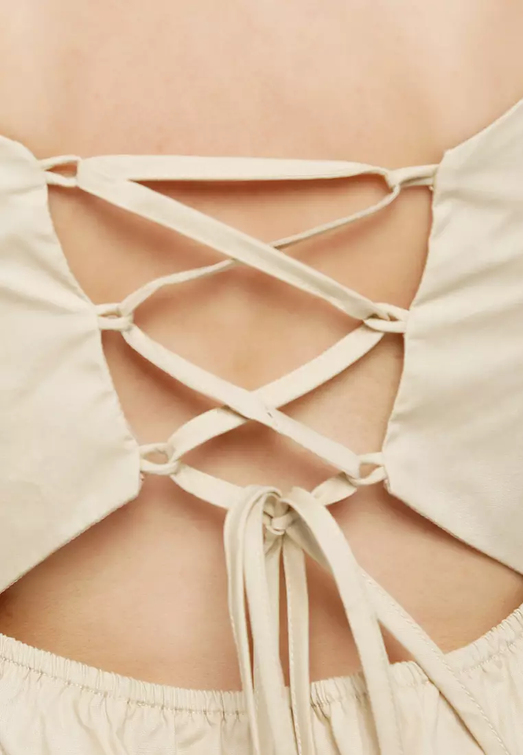 Gaun Celah Lengan Puff Warna Tan