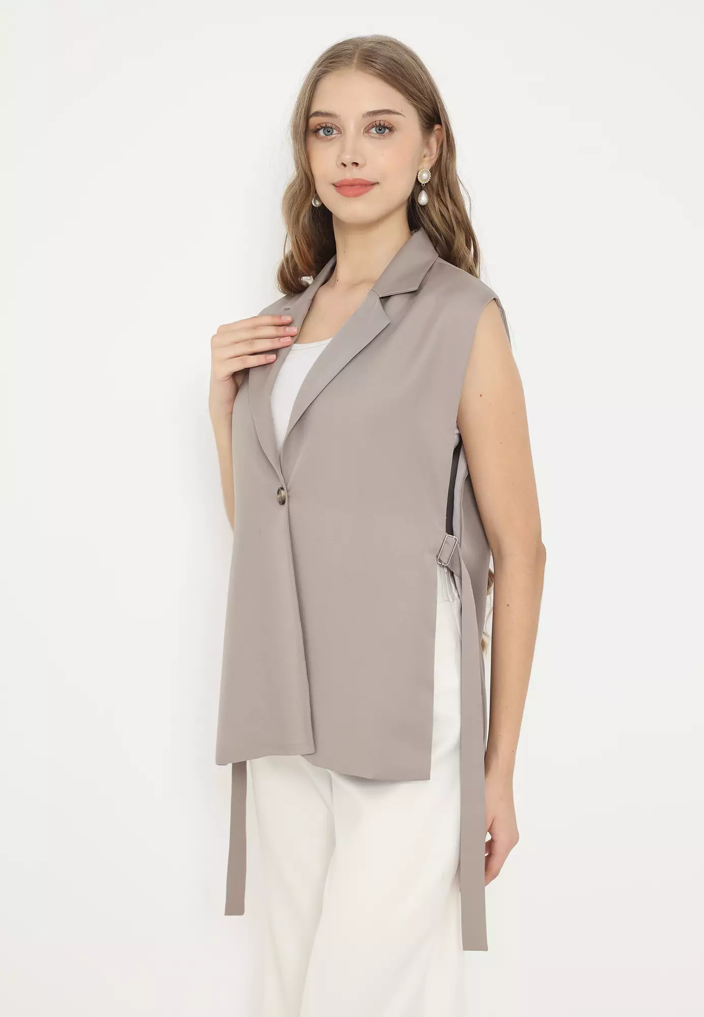 Plain Vest With Strape In Mocca By Brilliant Girl Warna MOCCA