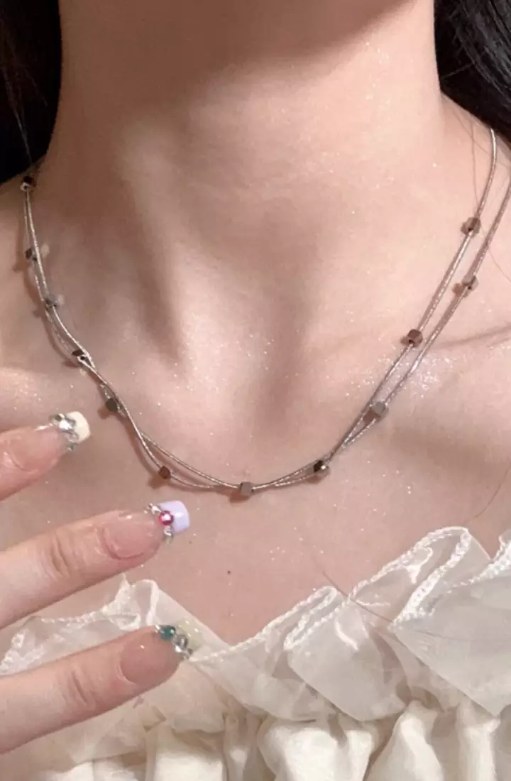 Serena Cube Pendant Multi-Layer Chain Necklace in Silver