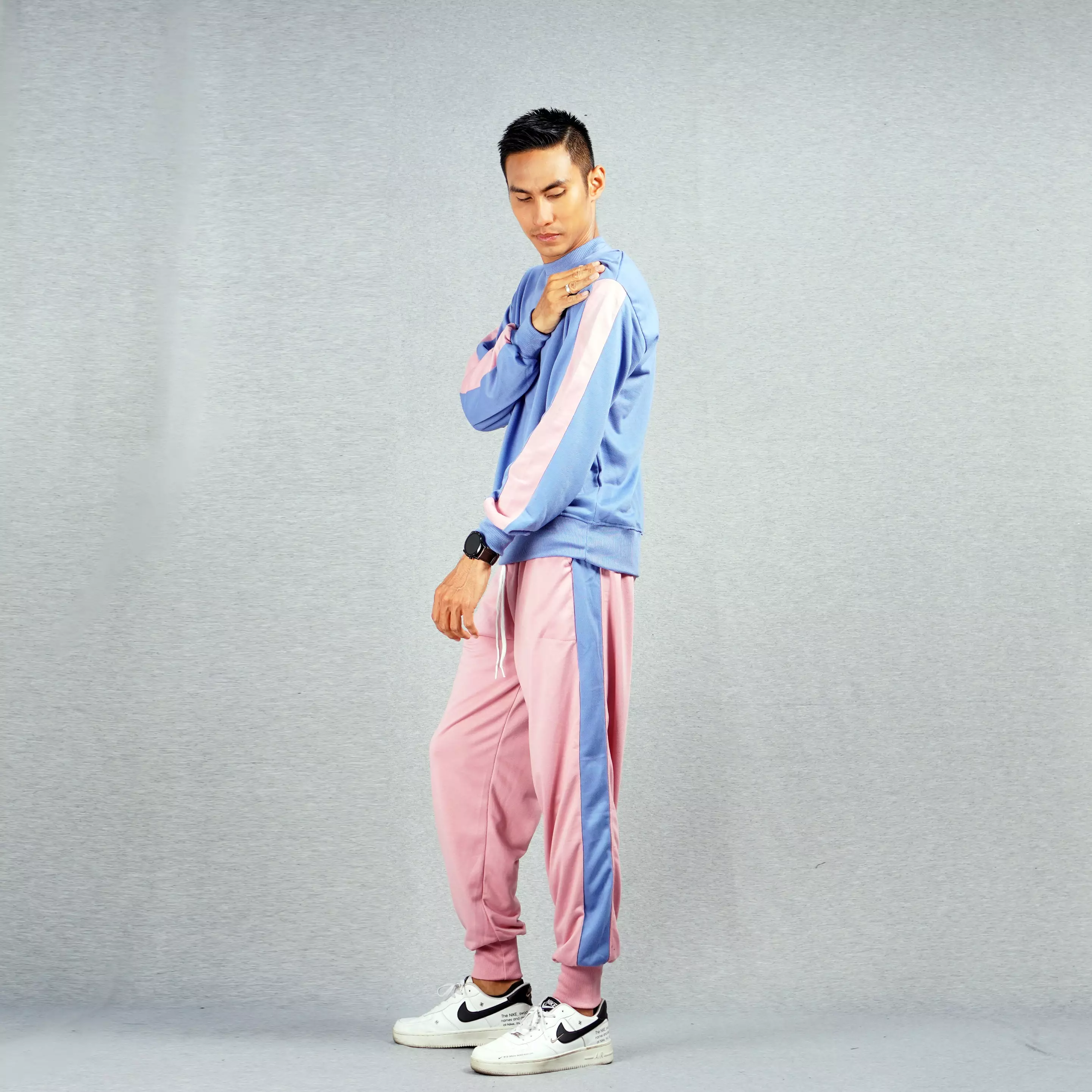 Setelan Olahraga Pria One Set Sweater Jogger Pants One Set Training Sweatshirt JoggerPants - BLUE PINK