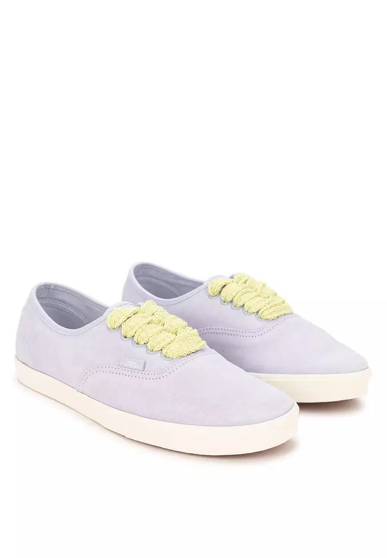 Authentic Lowpro Sneakers