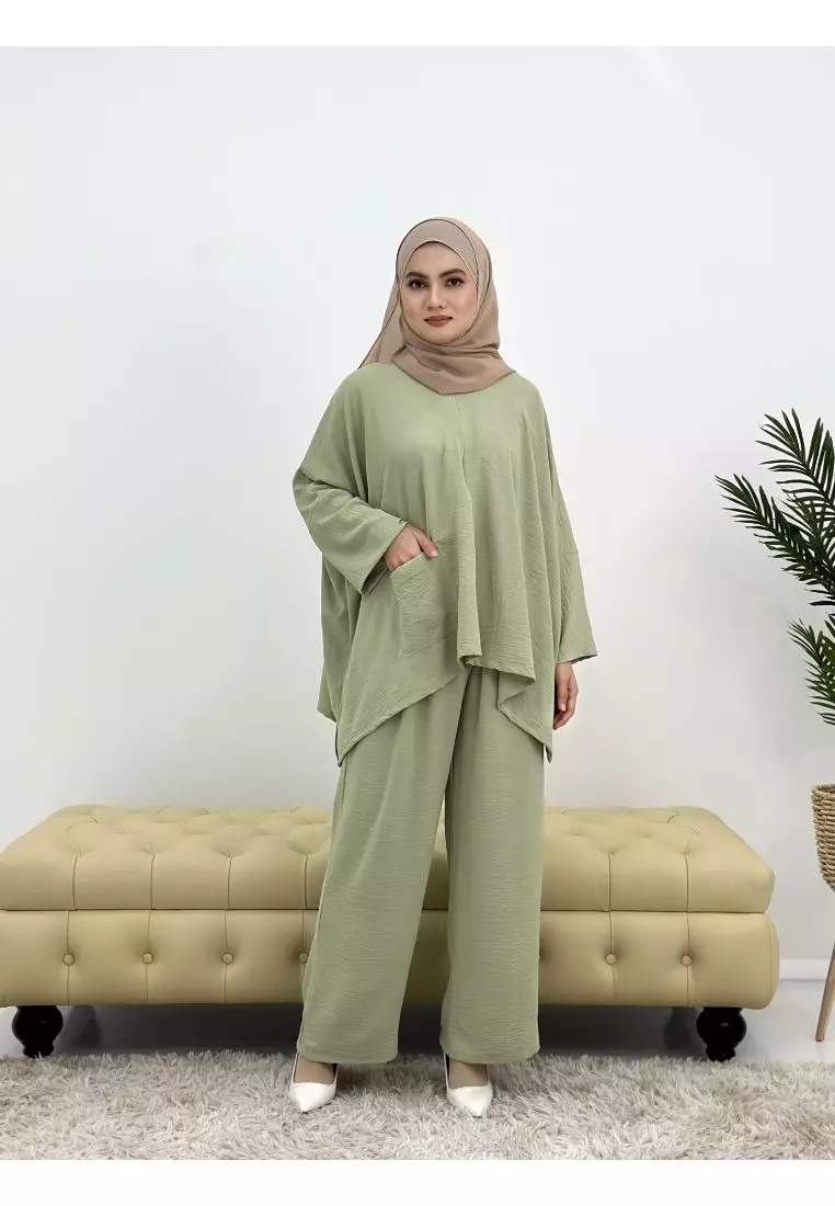 MILLA Camelia Suit