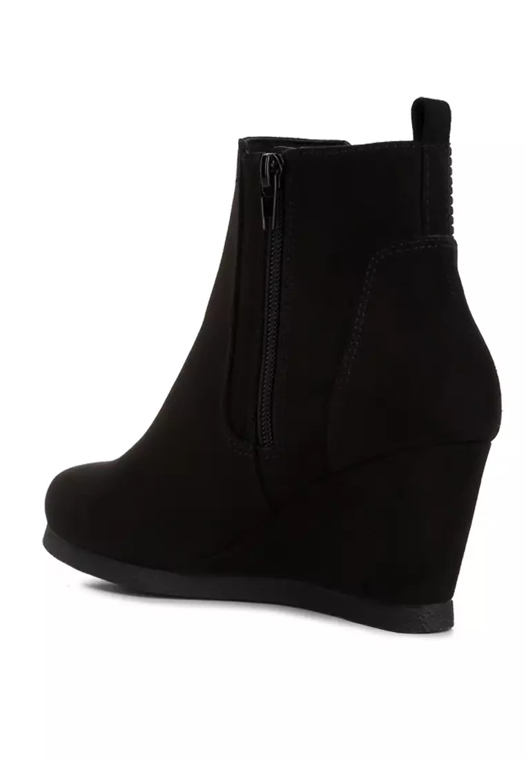 Wedge shoe boots clearance black