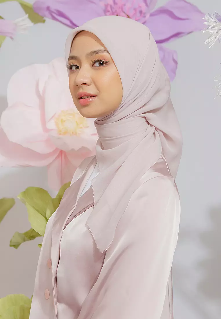 Nashwa Paris Eyelash in Blush (Lozy x Nashwa)