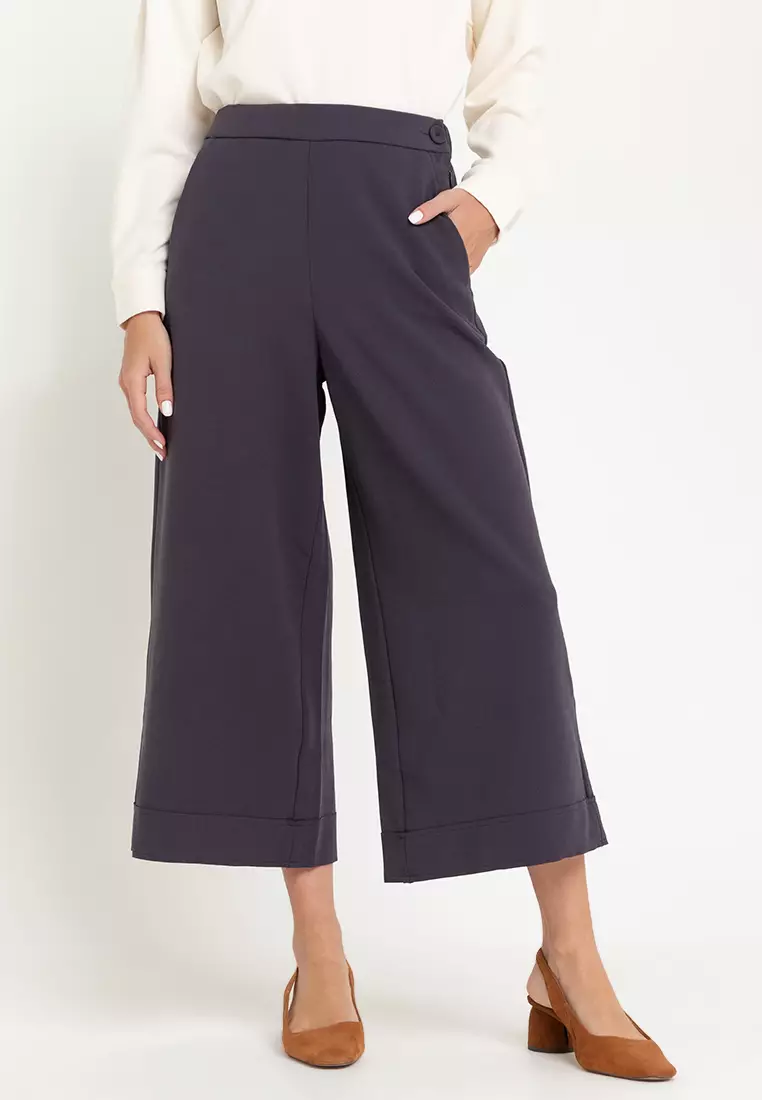 Buy GIORDANO LADIES Twill Knit Button Flare Culottes 2024 Online