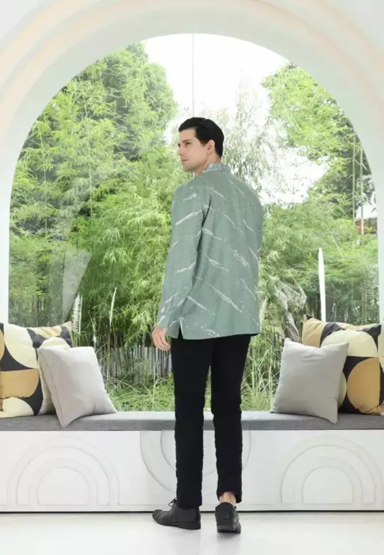 Rinjanie Batik - Batik Abstrak Kombinasi Green Tea - Kemeja Batik Lengan Panjang - Kemeja Pria - Kemeja Pria Modern - KRJI - GT