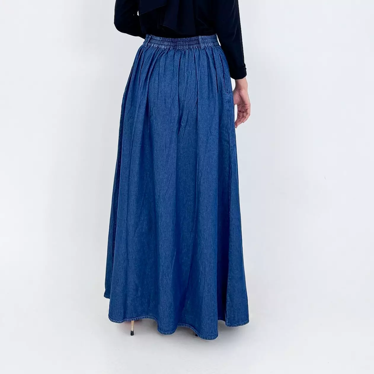 Rok Maxi Panjang Wanita - Salsabila Flare Denim Skirt