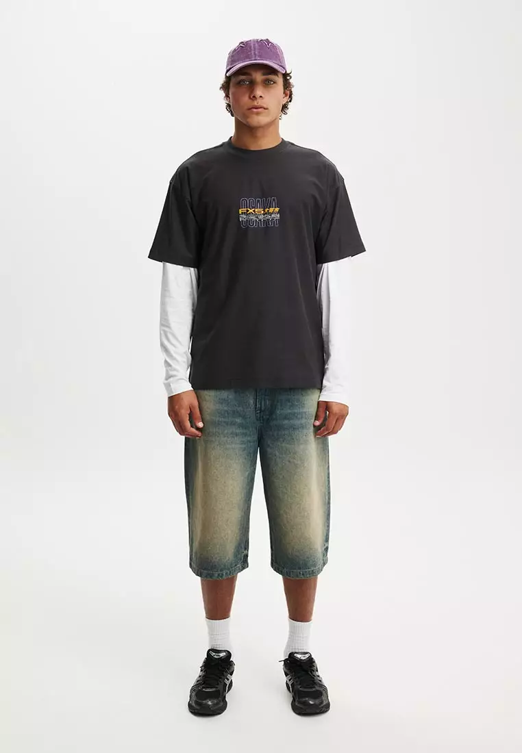 Box Fit Graphic T-Shirt